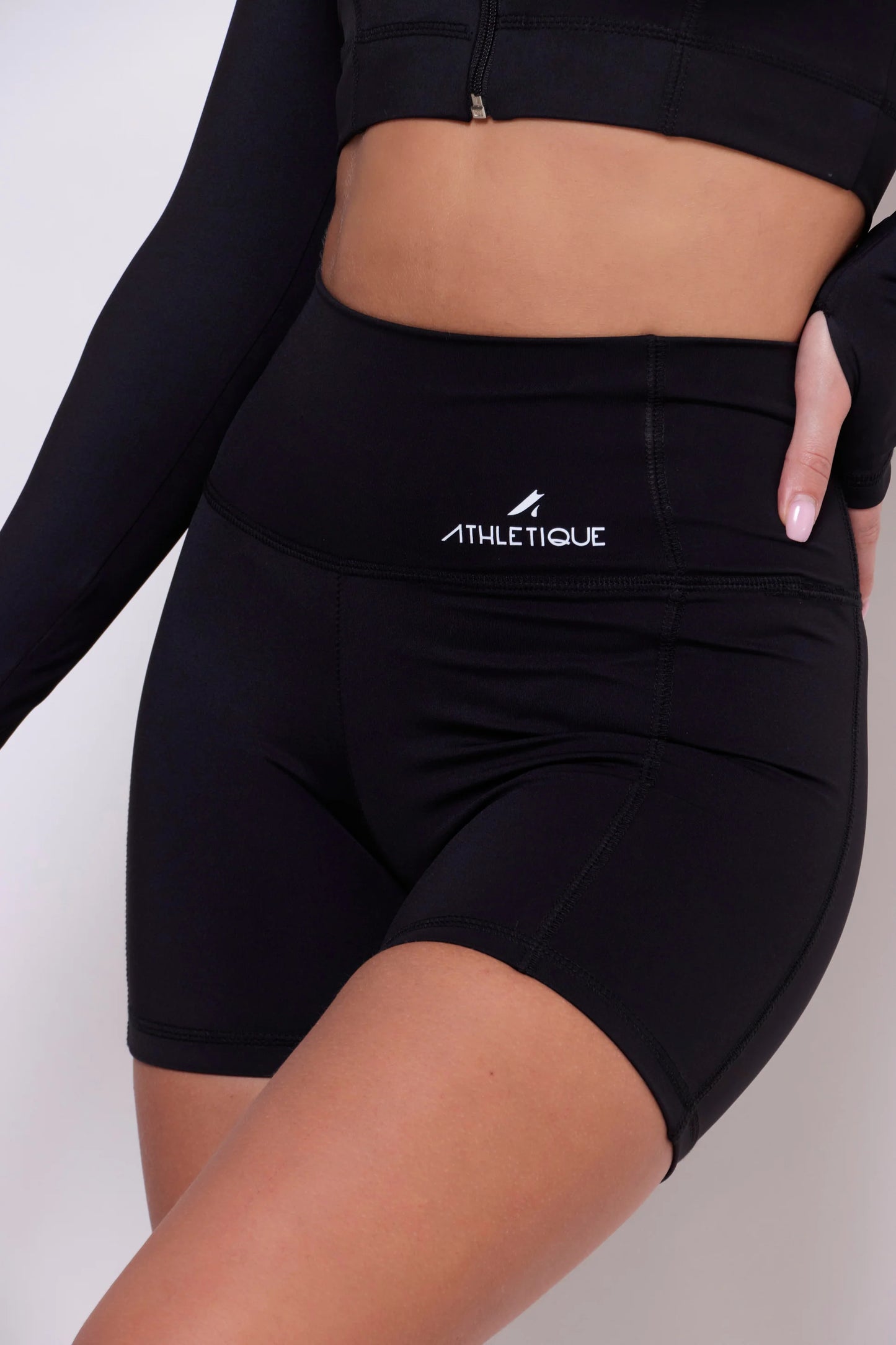 Kinetic Short