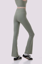 Flare Legging