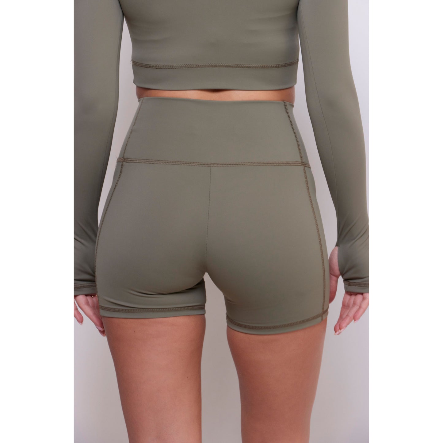 Kinetic Short Olive