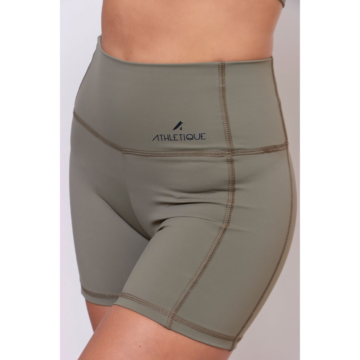 Kinetic Short Olive