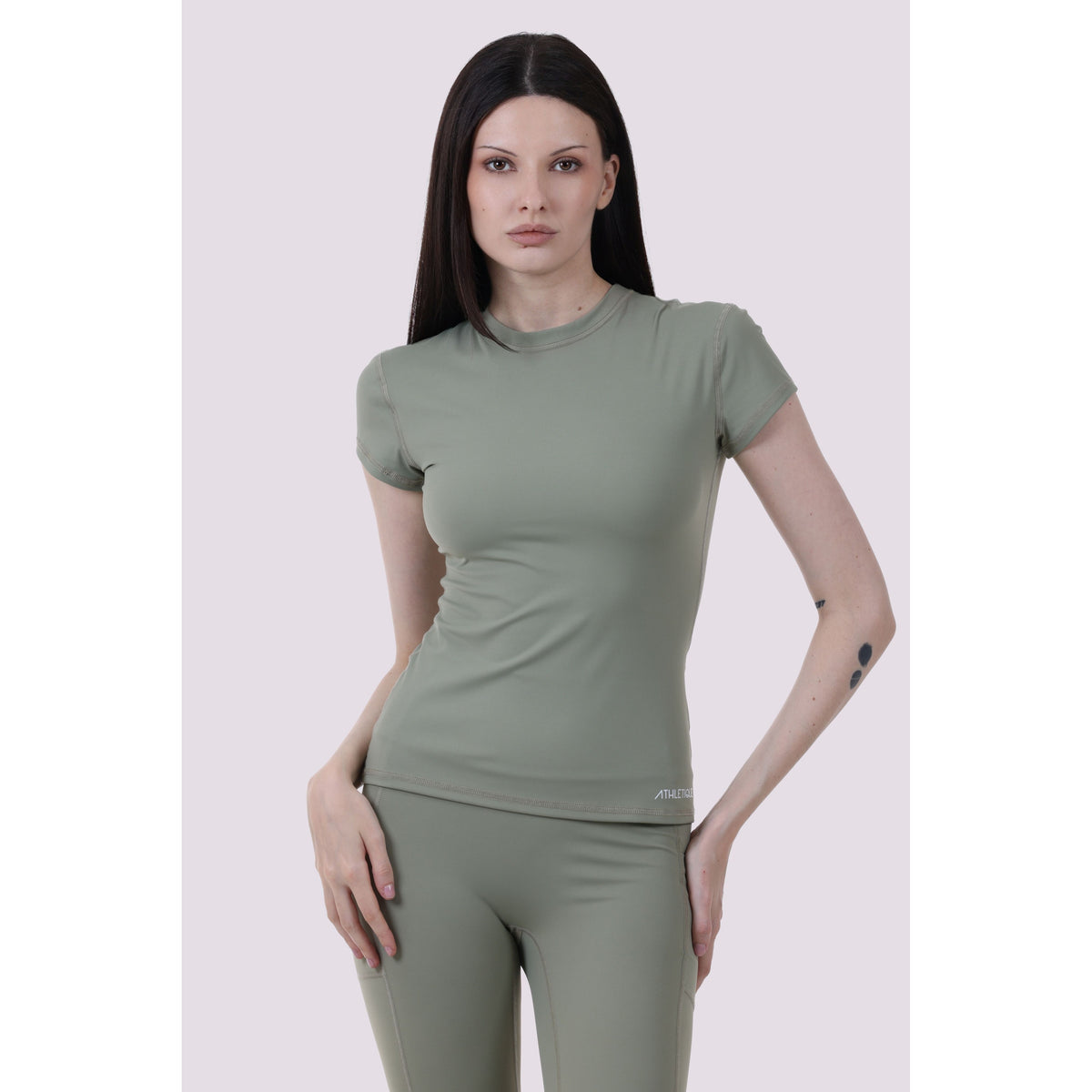 Basic T-Shirt